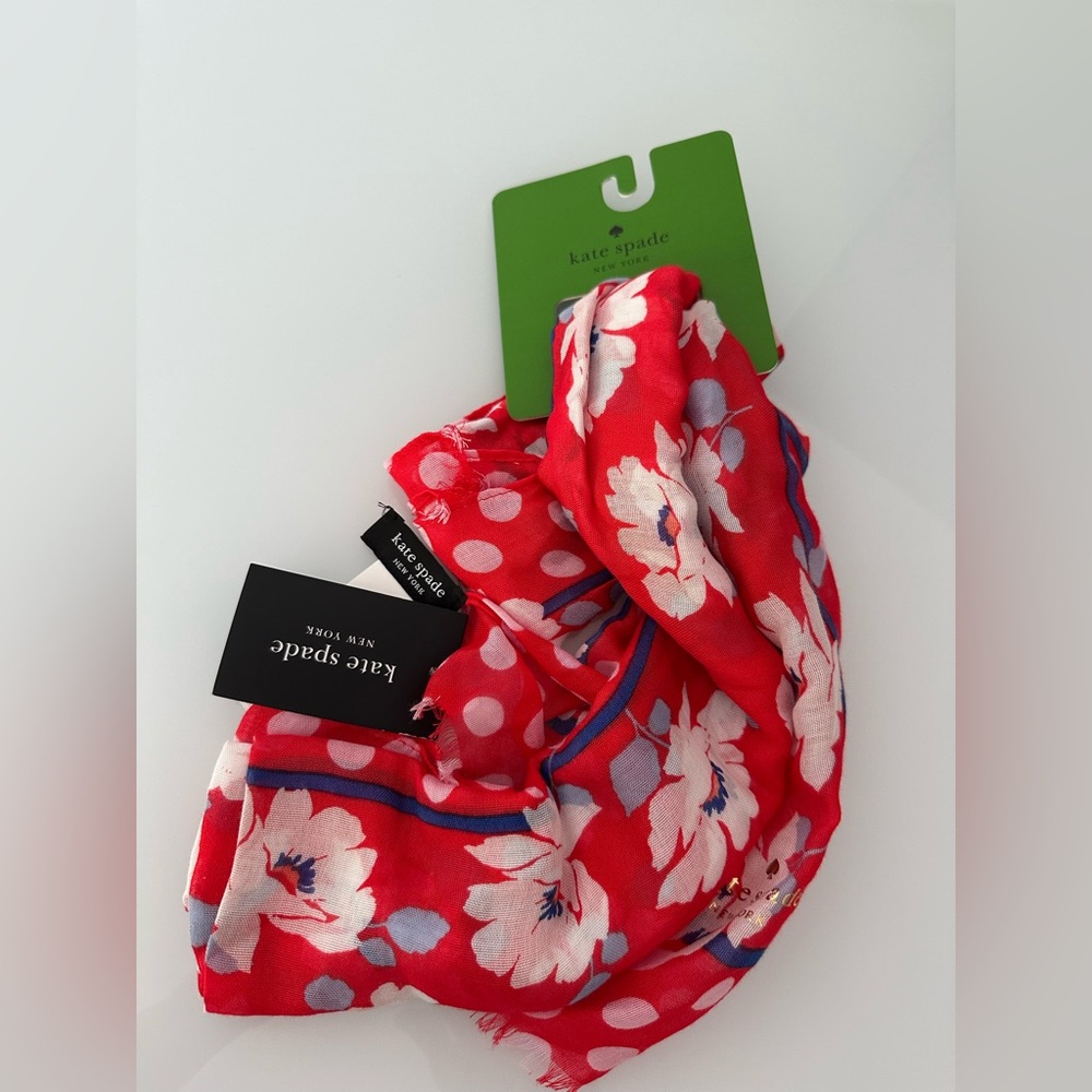 Kate Spade springtime floral red, blue and white oblong scarf 🧣 NWT. - Picture 3 of 8